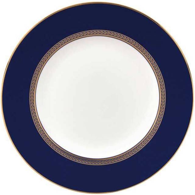Wedgwood Renaissance Red Plate 20cm