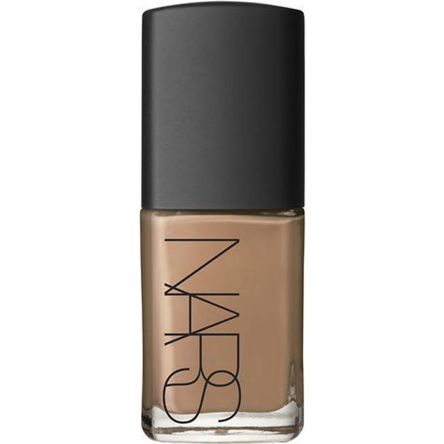 NARS Cosmetics Sheer Glow Foundation - Macao