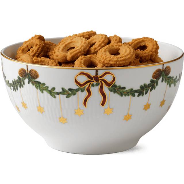 Royal Copenhagen - Star Ribbed Christmas - Serving bowls - Skål - Medium bowl - 180 cl