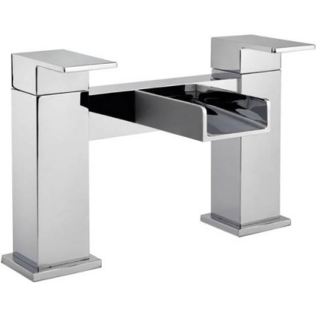 Deva Sparkle Chrome MK2 Deck Mounted Bath Filler Tap SPA2108