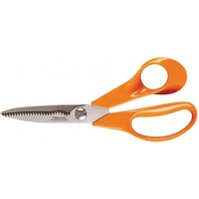 Fiskars Universal Garden Scissors 180mm
