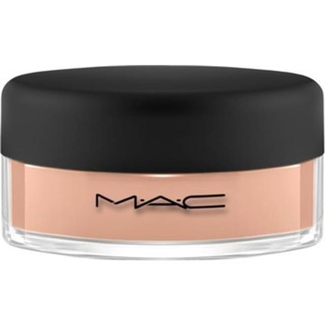 M.A.C Mineralize Foundation Loose Medium Deep
