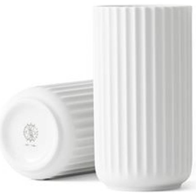 Lyngby Porcelæn Lyngbyvasen Svart - H: 15 cm. Vaser Från Magasin - Sort (H: 15 cm.)