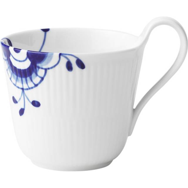 Royal Copenhagen - Blue Fluted Mega Kopp Med Högt Handtag 33 cl - Kaffekoppar - Karen Kjældgård-Larsen
