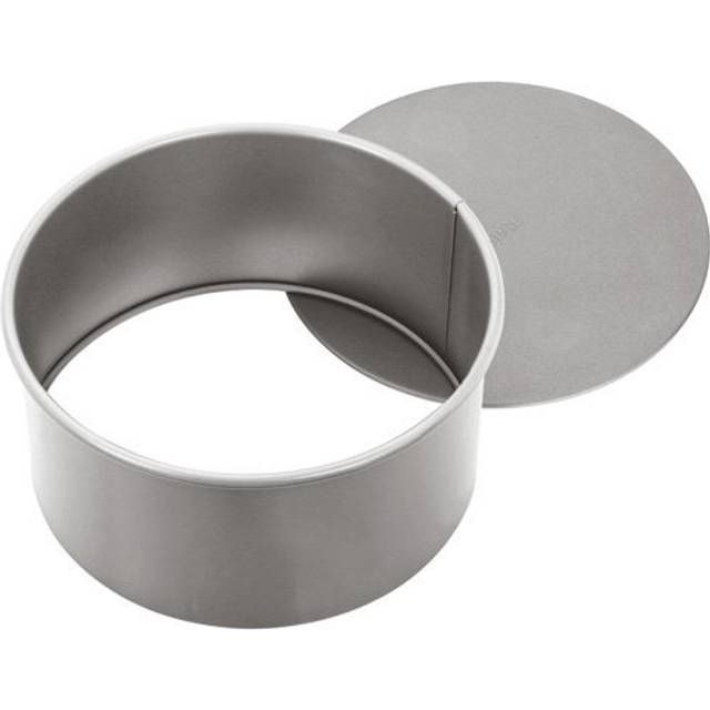 Judge Bakeware Round Cake Tin Loose Base