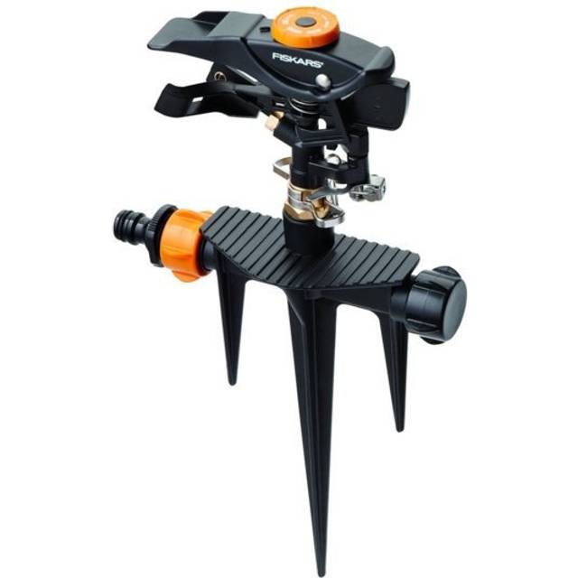 Fiskars Cirkelspridare (puls) XL, Med justerbart avstånd, tryck och vinkel, Universal storlek, Ø 26 m räckvidd, 466 g, Svart/Orange, 1023658