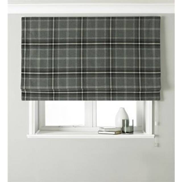 Aviemore Tartan Faux Wool Blackout Roman Blind Thistle 153cm - Paoletti - Multi - 153 x 137cm