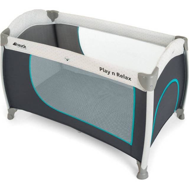 Hauck Play&#039;n Relax Travel Cot - Hearts