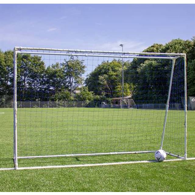 My Hood Golazo 300x200cm - Fotbollsmål för trädgården – Bygg själv - Magasinet Bygg