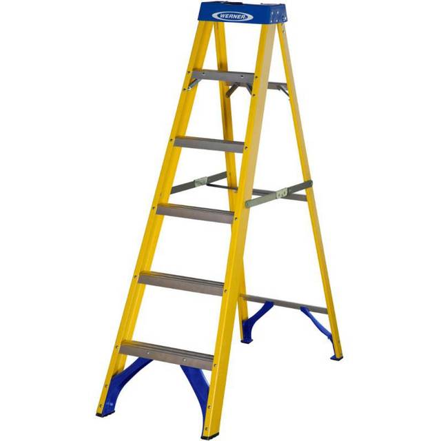 Werner 6 Tread Fibreglass Swingback Stepladder