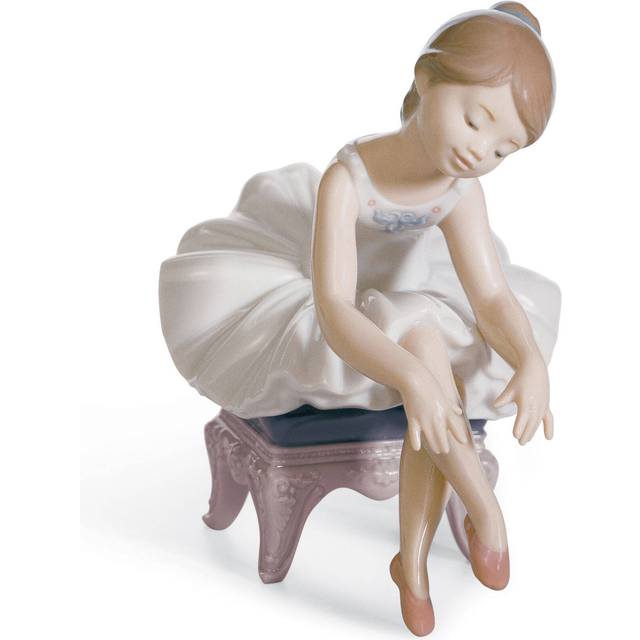 Lladro 01008125 Little Ballerina Girl - P4491