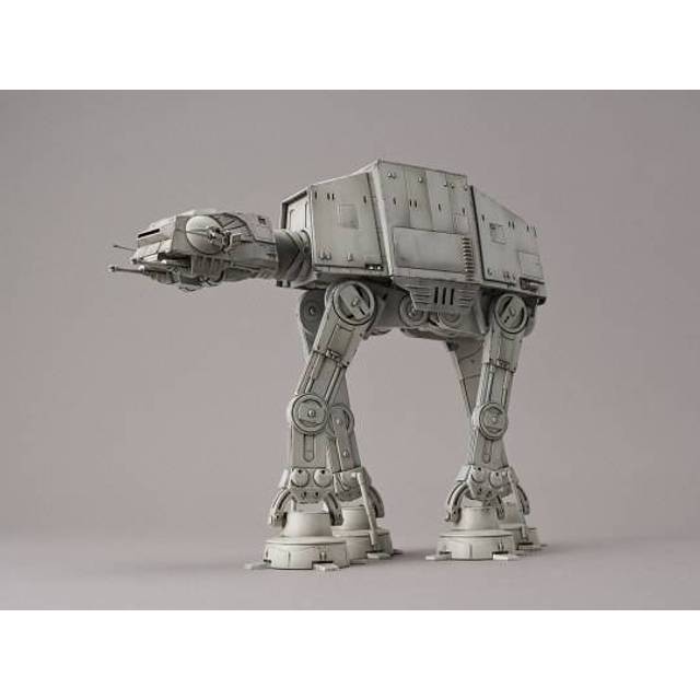 RV01205 - Revell Star Wars 1:144 - AT-AT (Bandai)