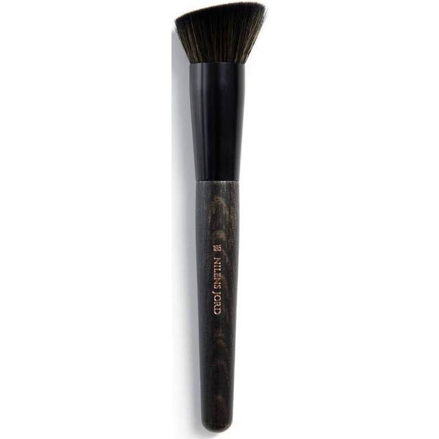 Nilens Jord 185 Pure Collection Angled Foundation Brush