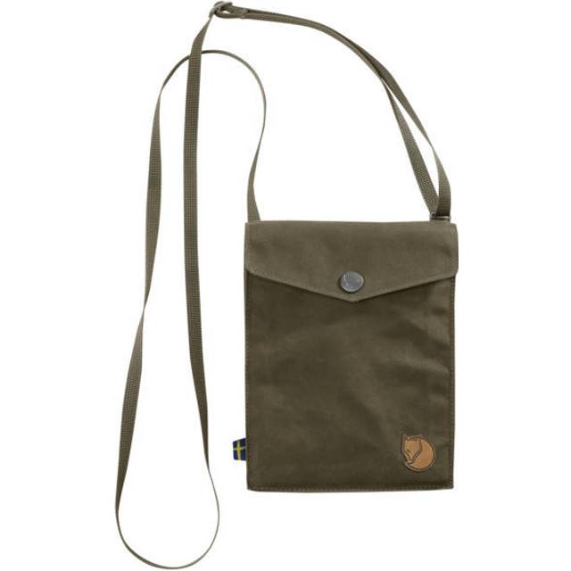 FJALLRAVEN Mörk olivgrön En Storlek