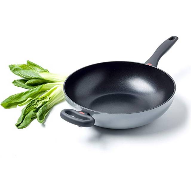 OXO Wok, Non Stick Open Wok Pan with Soft Touch Handle - Induction & Oven Safe Cookware - 28 cm, Black Wok 28 cm/3.6l