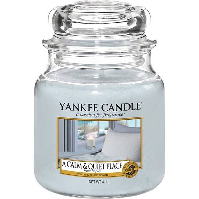 Yankee Candle A Calm &amp; Quiet Place Medium Jar Candle