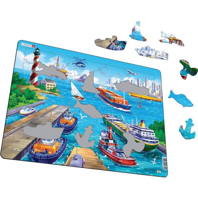US2 Ships in a Busy Harbour, 35 Piece Boxless Tray & Frame Jigsaw Puzzle