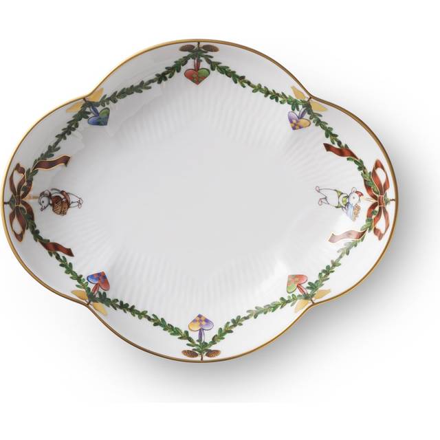 Royal Copenhagen - Star Fluted Fat 17,5 cm