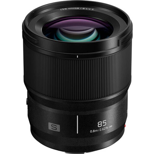 Panasonic Lumix S 85mm F1.8 Lens - Open Box