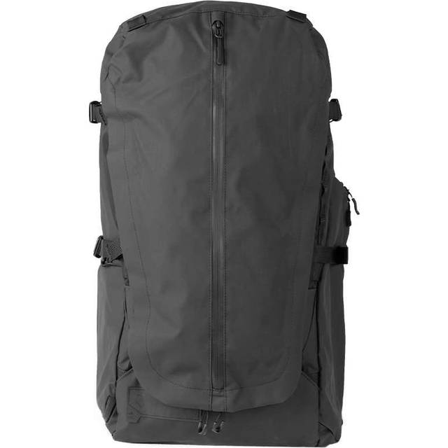WANDRD Fernweh M/L Black