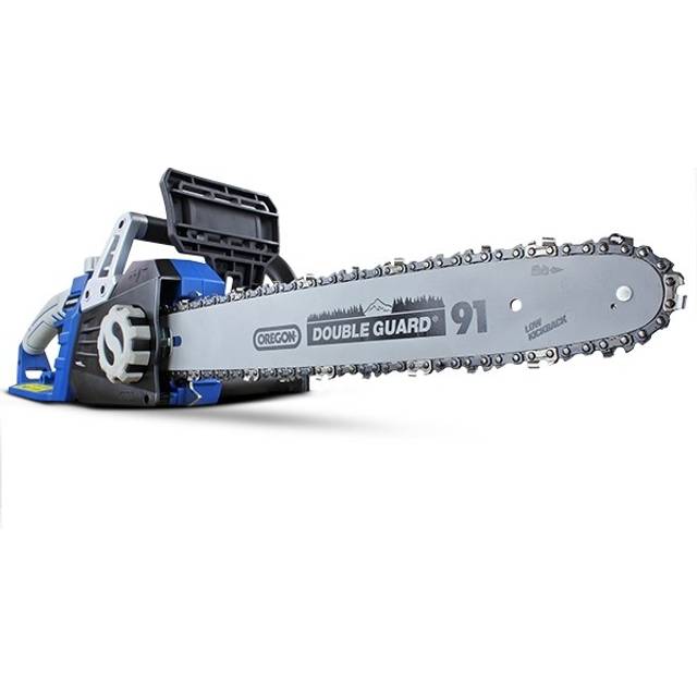 Hyundai 16" 40cm Electric Chainsaw 2400W 230V | HYC2400E