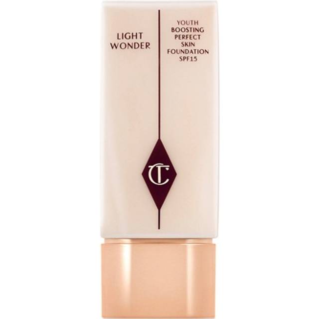 Charlotte Tilbury Light Wonder SPF15 #7 Medium