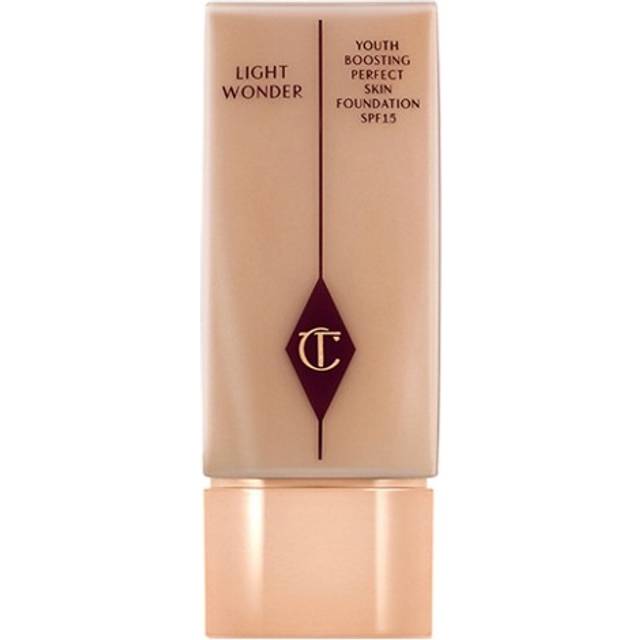 Charlotte Tilbury Light Wonder SPF15 #8 Medium