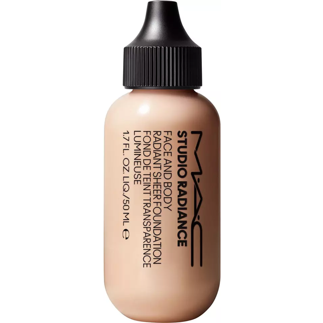 MAC Studio Radiance Face And Body W1