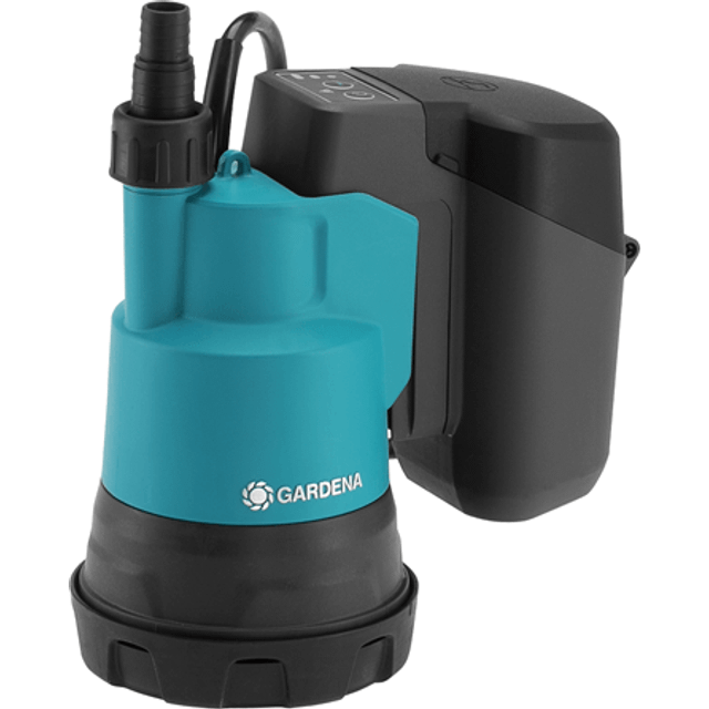 Gardena batteridriven dränkbar pump för rent vatten 2000/2 18 V P4A Ready-to-Use Set: Integrerat filter, torrkörningsskydd, max. kapacitet 2 000 l/h, inkl. 18V P4A-batteri (14600-61)
