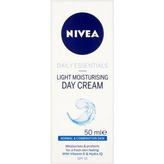 NIVEA Lätt fuktgivande dagkräm, fuktgivande ansiktskräm med E-vitamin, hudvård-essentials, intensiv fuktkräm, 50 ml
