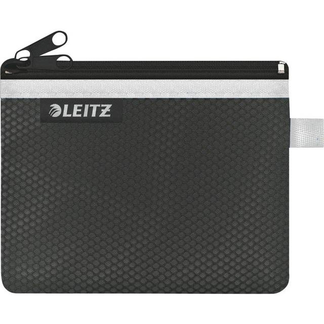 Water-resistant travel pocket Small