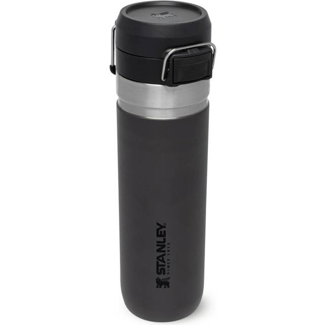 Stanley Quick Flip 0.7L Water Bottle: Saffron Colour: Saffron