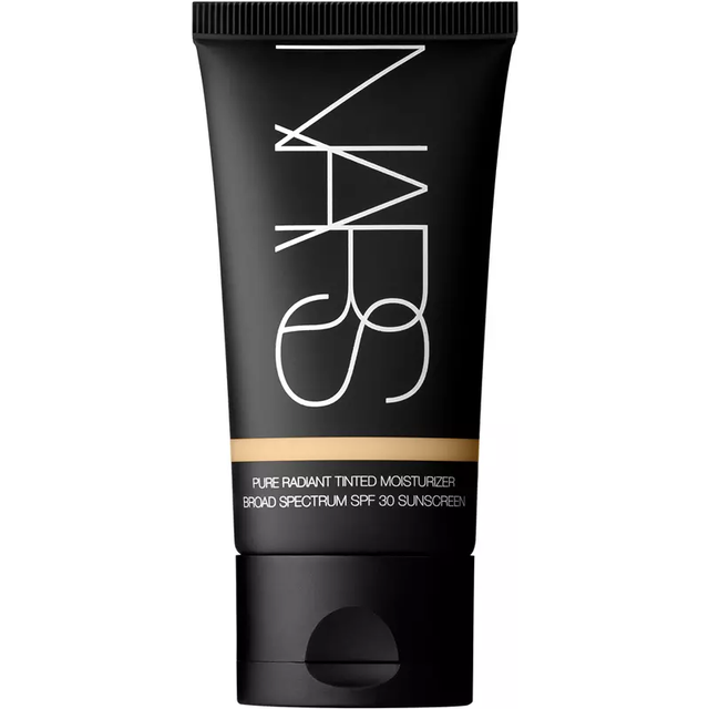NARS Pure Radiant Tinted Moisturiser SPF30/PA+++ - Norwich
