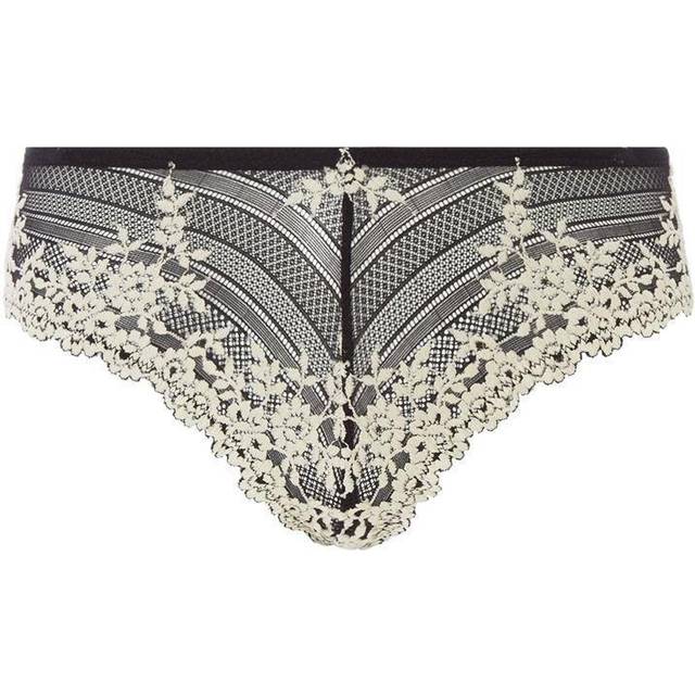 Wacoal Embrace Lace Tanga - Black - Large