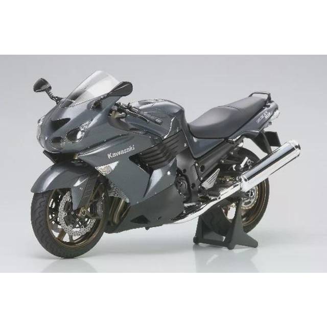 Kawasaki ZZR 1400 1/12 Bike Model Kit Tamiya 14111