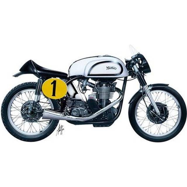 Italeri 1/9 Scale 1951 Norton Manx 500cc Motorcycle Model Kit