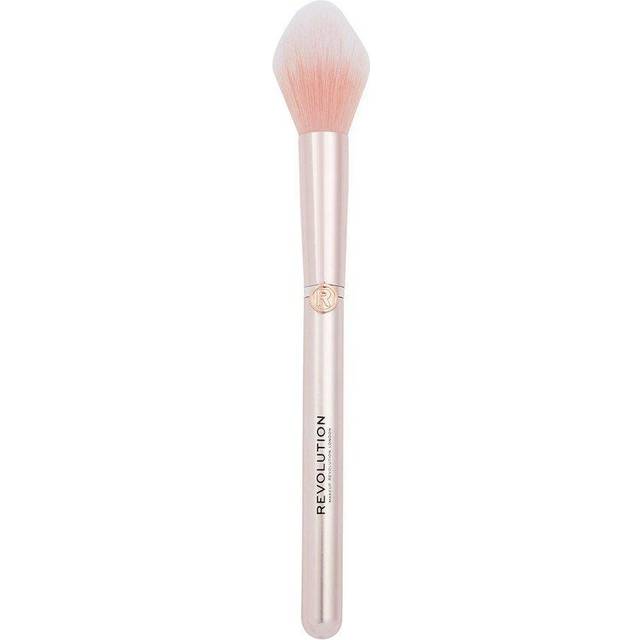 Makeup Revolution Create Soft Focus Brush R6