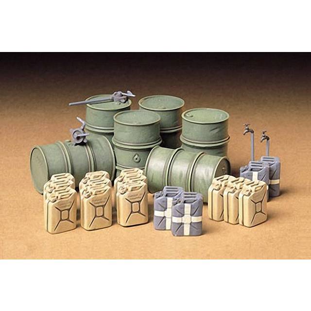 Tamiya German Fuel Drums