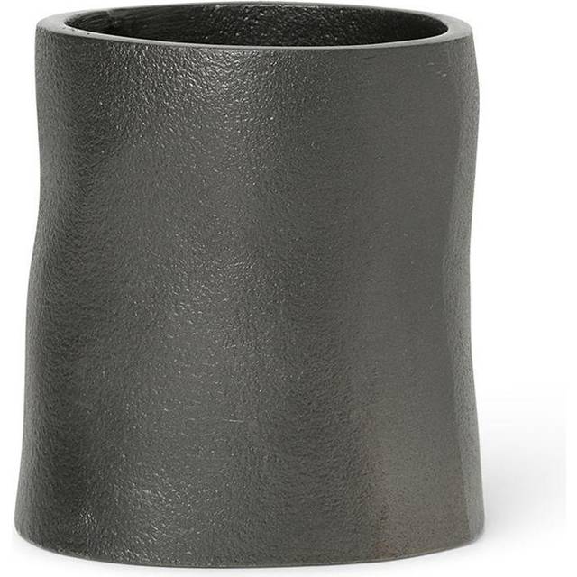 Ferm Living Yama pennställ small Ø7,8 cm Svärtad aluminium