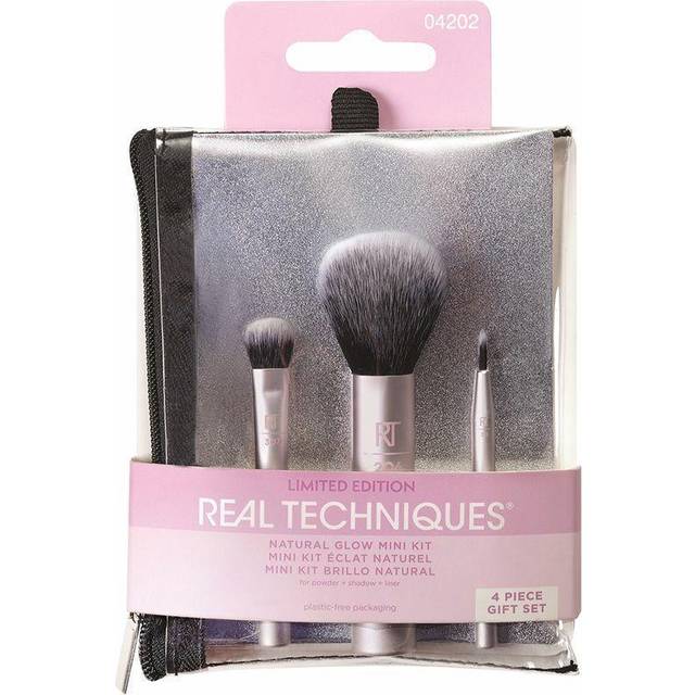 Real Techniques Mini Makeup brushes 4 share