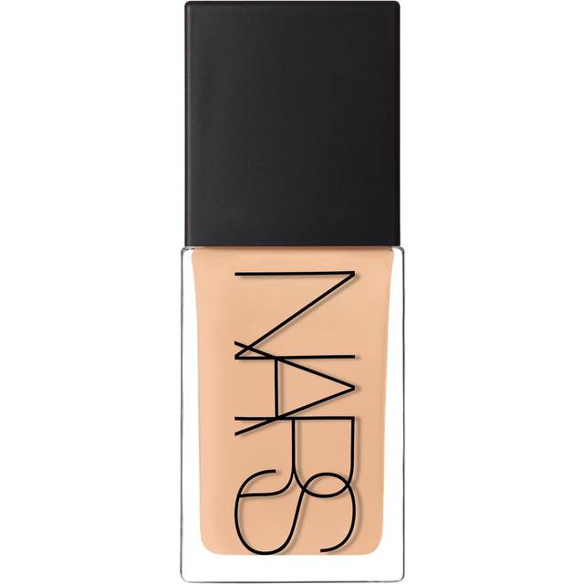 NARS Light Reflecting Foundation Uppljusande foundation för ett naturligt utseende Skugga PATAGONIA 30 ml