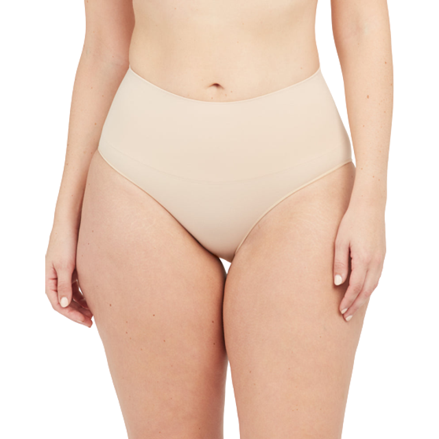 Spanx Shapewear för kvinnor, Everday Shaping trosor med magkontroll, Soft Nude, L