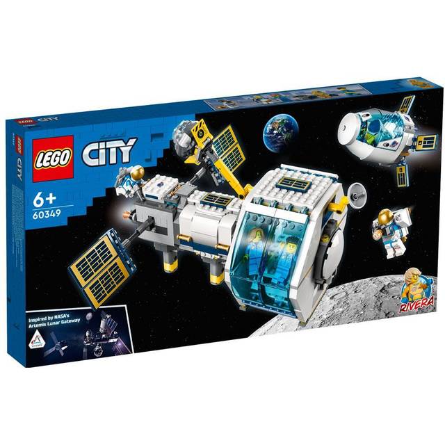 LEGO City Lunar Space Station Set 60349