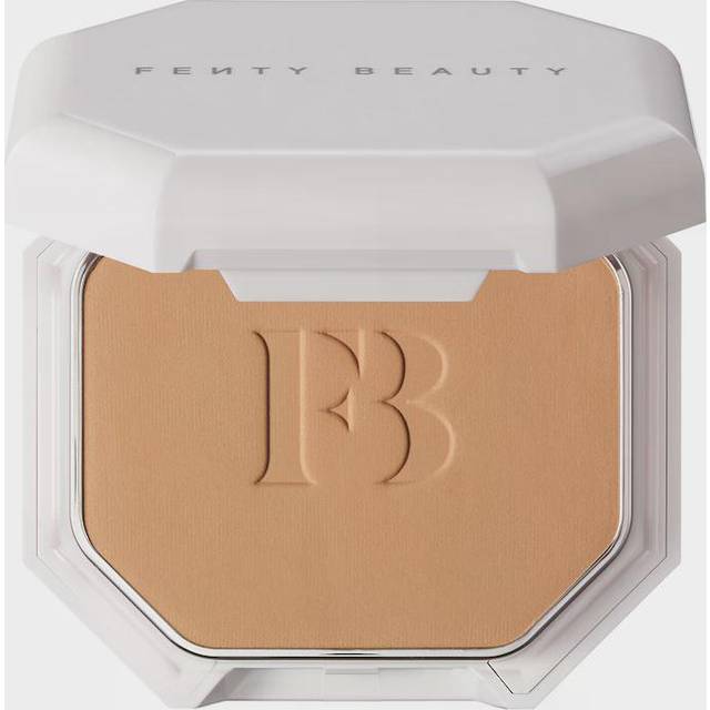 Fenty Pro Filt'r Soft Matte Powder Foundation 300 300