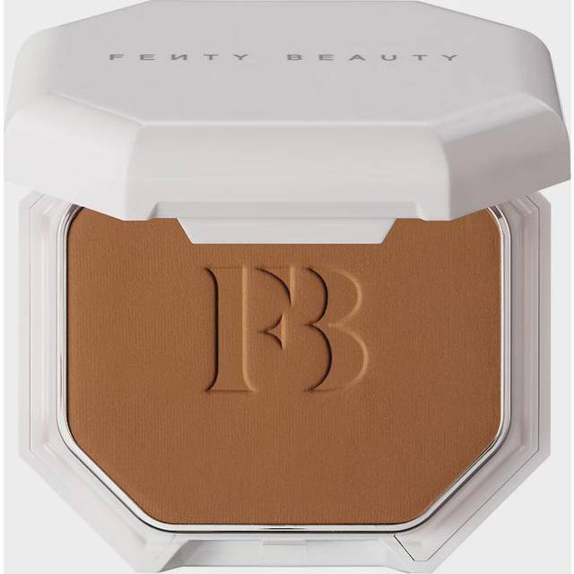 Fenty Beauty 400 Pro Filt&#39;r Soft Matte Powder Foundation 9.1g