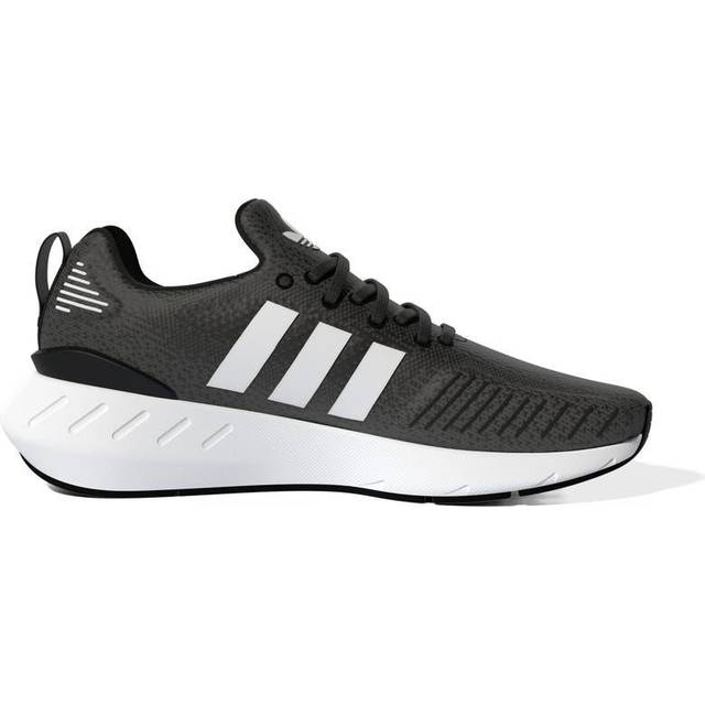 Swift Run 22 Shoes - Core Black / Cloud White / Grey Five