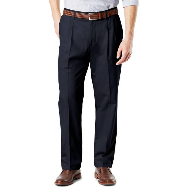 Dockers Men's Classic Fit Signature Khaki Lux Cotton Stretch Pants-Ple