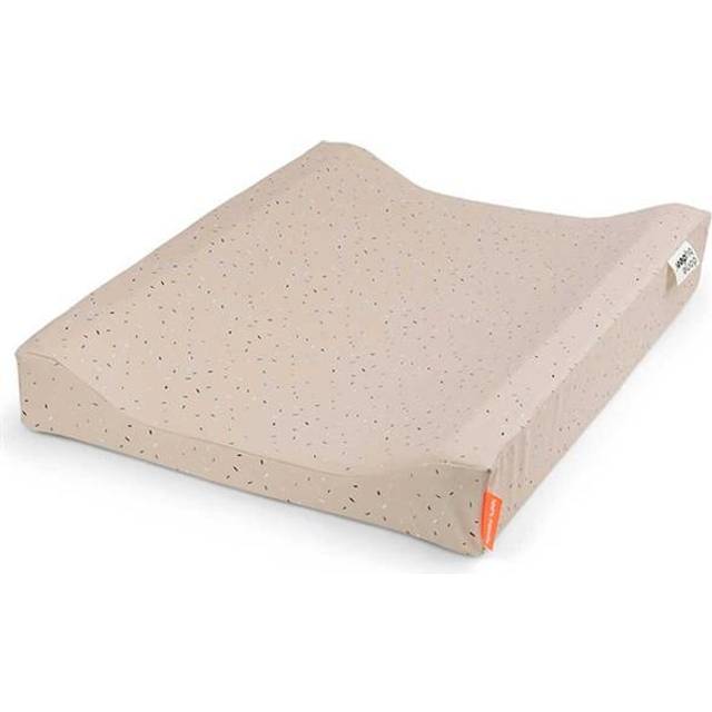 Done by Deer Skötbädd easy wipe Confetti Sand - Beige/Sand