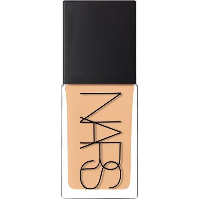 NARS Light Reflecting Foundation