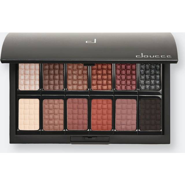 Doucce Freematic Eyeshadow Pro Palette  Smokey